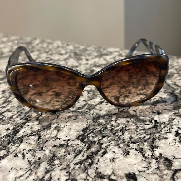 Jean LaFont Paris Hanoi 5152 Horn sunglasses - Picture 4 of 16